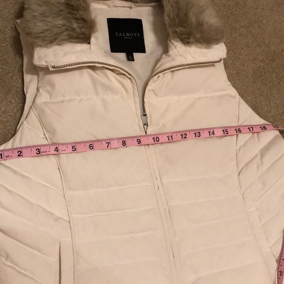Talbots Down Vest - Picture 6 of 8